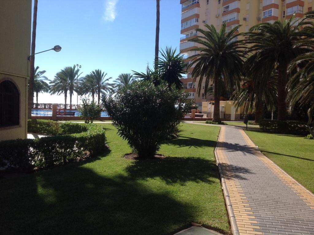 Apartamentos Centro Internacional Algarrobo-Costa 외부 사진